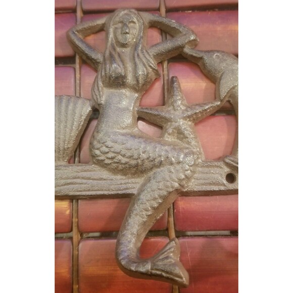 Vintage Cast Iron Mermaid & Dolphins Coat Rack 3 Hooks 8.5"x6" - Picture 2 of 5